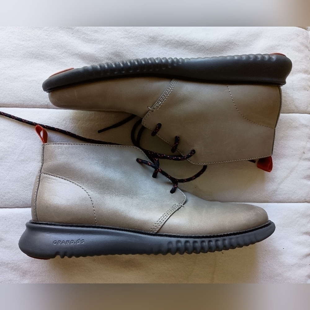 Cole Haan Gray Chukka Boots with Black Soles_7